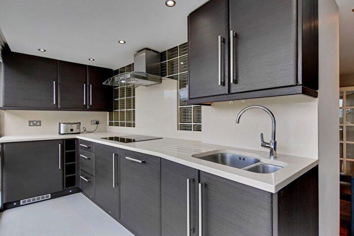 3 Bedroom Flat To Rent In Boydell Court, St Johns Wood Park, St Johns Wood, London, NW8