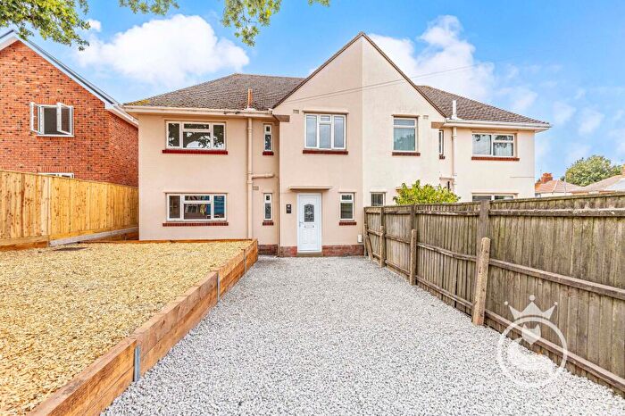 3 Bedroom Semi Detached House For Sale In No Chain - Cranbrook Road, Parkstone, Poole, BH12