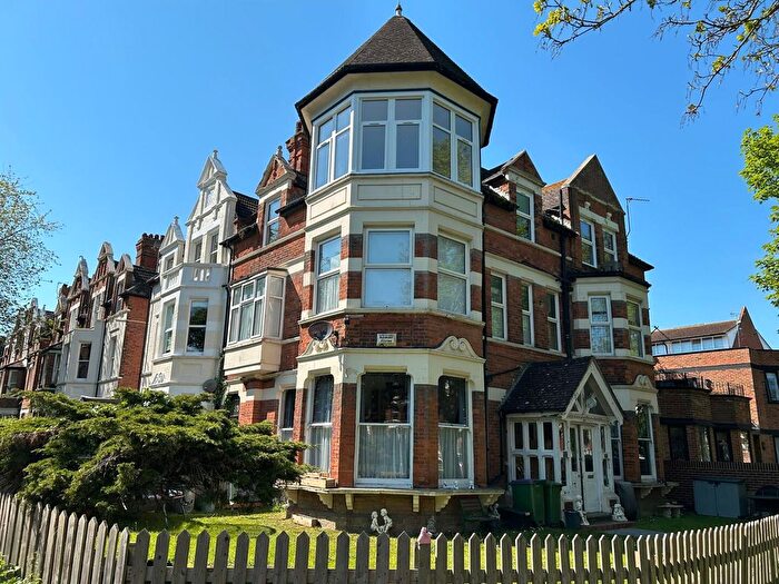 1 Bedroom Flat To Rent In Earls Avenue, Folkestone, CT20