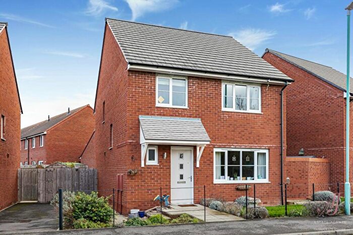 4 Bedroom Detached House For Sale In Great Oldbury Drive, Great Oldbury, Stonehouse, GL10