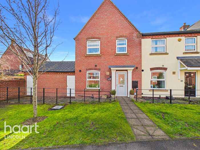4 Bedroom End Of Terrace House For Sale In Ploughmans Walk, Lincoln, LN2