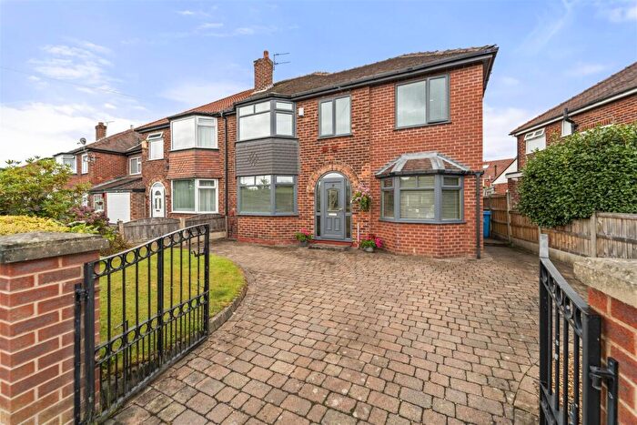 4 Bedroom Semi-Detached House For Sale In Northenden Road, Sale, M33