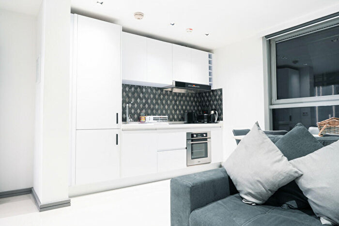 2 Bedroom Apartment To Rent In Saint Martins Gate, Worcester Street, Birmingham, B2
