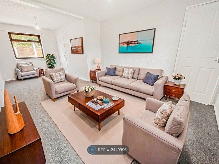 3 Bedroom Terraced House To Rent In Hargrove Avenue, Burnley, BB12