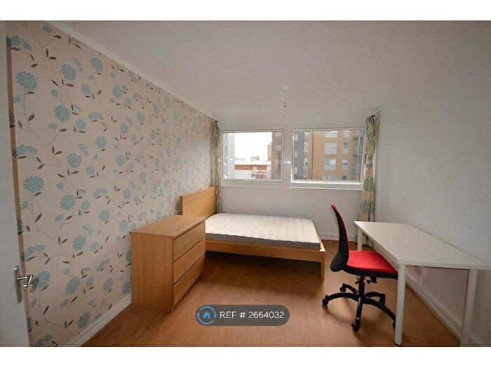 1 Bedroom Flat To Rent In Grafton House, Bow, London, E3