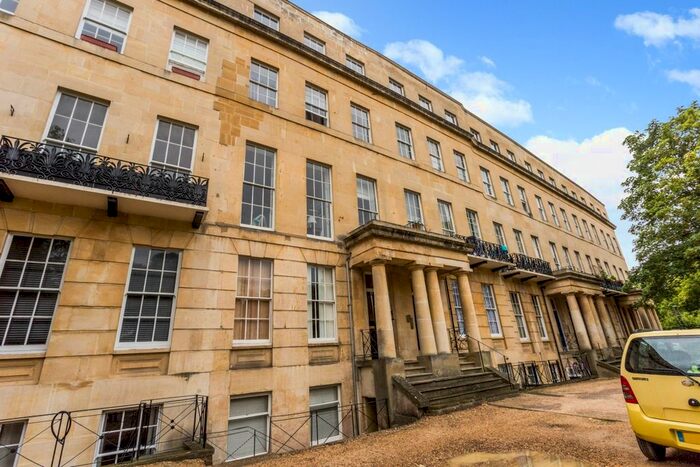 1 Bedroom Flat To Rent In Lansdown Crescent, Cheltenham, GL50