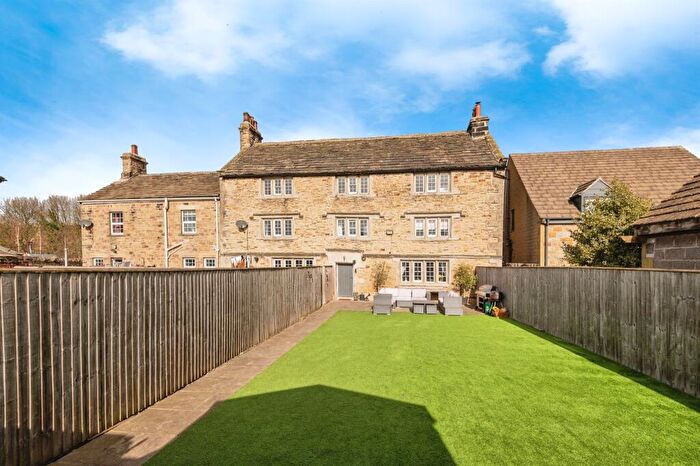 4 Bedroom Semi-Detached House For Sale In Manor Road, Clayton West, Huddersfield, HD8