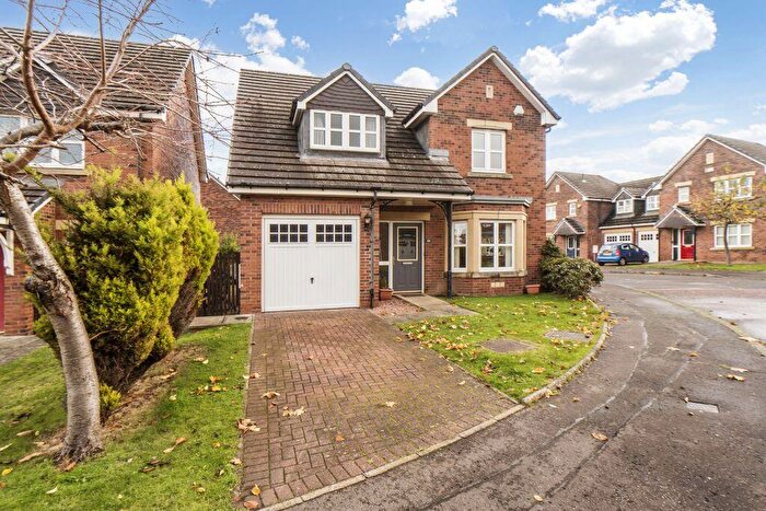 4 Bedroom Detached House For Sale In West Fairbrae Crescent, Edinburgh, EH11