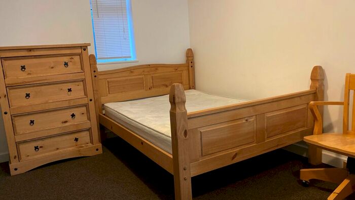 1 Bedroom Apartment To Rent In High Street, Bangor, Gwynedd, LL57