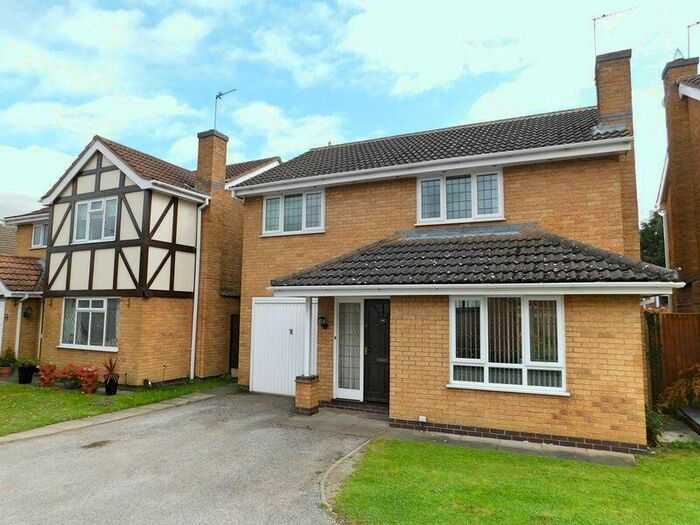4 Bedroom Detached House To Rent In St. Andrews, Sunningdale, NG31