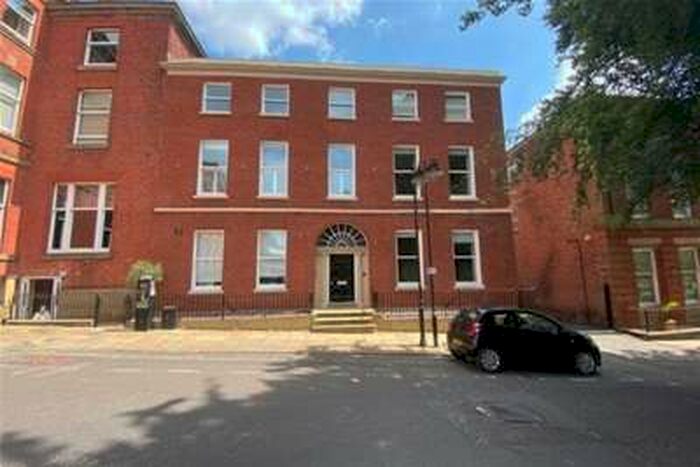 2 Bedroom Flat To Rent In Winckley Square, Preston, PR1