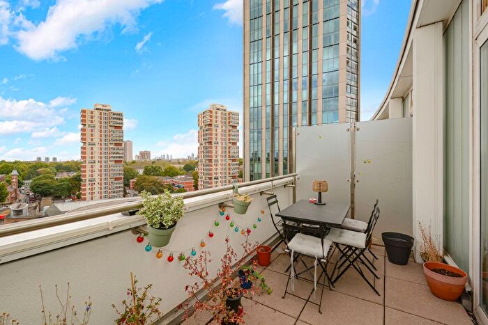 2 Bedroom Flat To Rent In Maple Quays, SE16