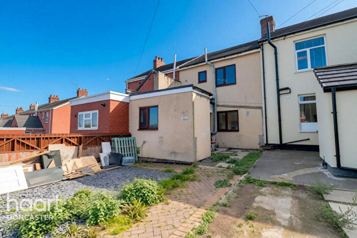 3 Bedroom Terraced House For Sale In South Street, Highfields, Doncaster, DN6