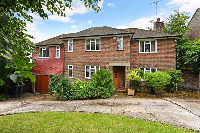 4 Bedroom Detached House To Rent In Torton Hill Road, Arundel, BN18