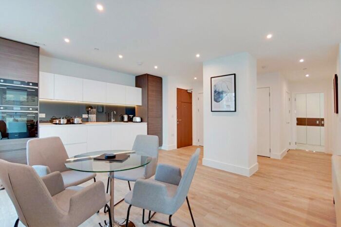 2 Bedroom Apartment To Rent In Pegler Square London, SE3