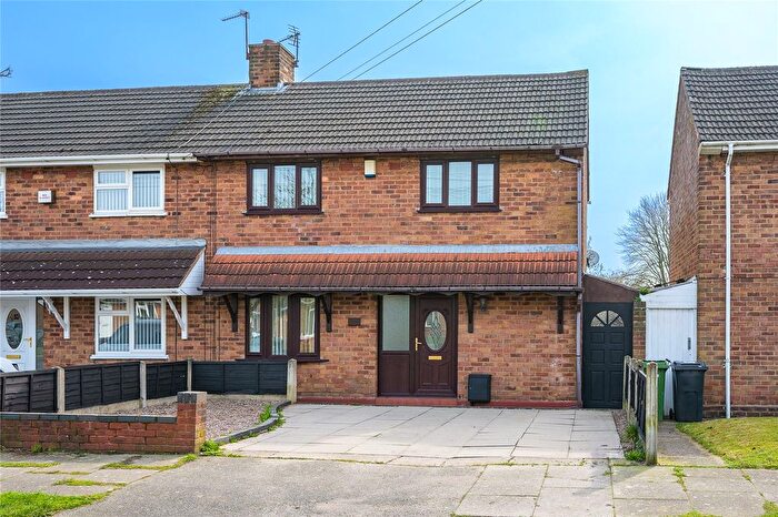 2 Bedroom Semi Detached House For Sale In Hawkley Road, Deansfield, Wolverhampton, West Midlands, WV1