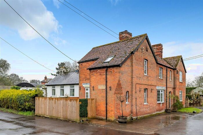 2 Bedroom Semi-Detached House For Sale In Woodland Road, Patney, Devizes, SN10