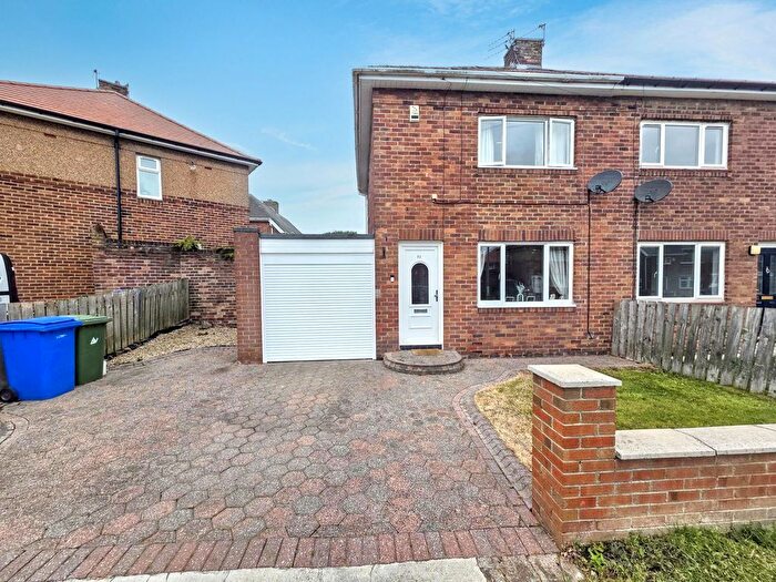 2 Bedroom Semi-Detached House For Sale In Seaburn View, New Hartley, Whitley Bay, NE25