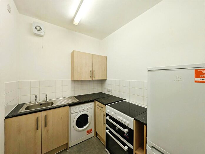 1 Bedroom Flat To Rent In Primrose Street, Darlington, Durham, DL3