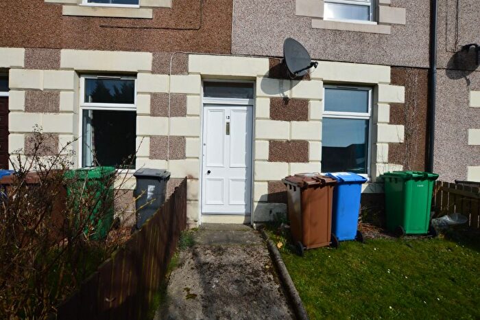 2 Bedroom Flat To Rent In Glenlyon Place, Leven, KY8