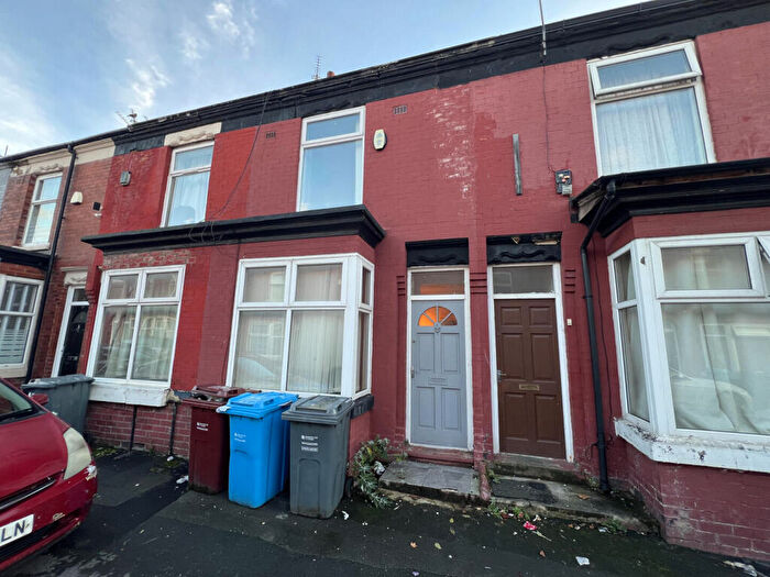 2 Bedroom Terraced House To Rent In Parkfield Avenue, Manchester, M14