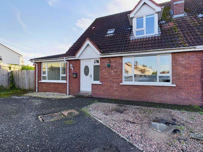 4 Bedroom Semi-Detached House For Sale In Larchmount, Newry BT35