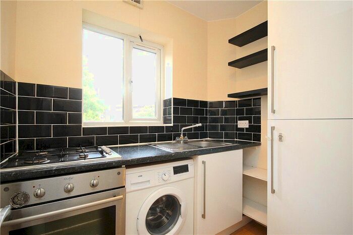 1 Bedroom Flat To Rent In Endsleigh Road, Ealing, W13
