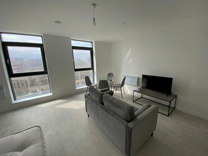 Studio To Rent In Furness Quay, Manchester, M50
