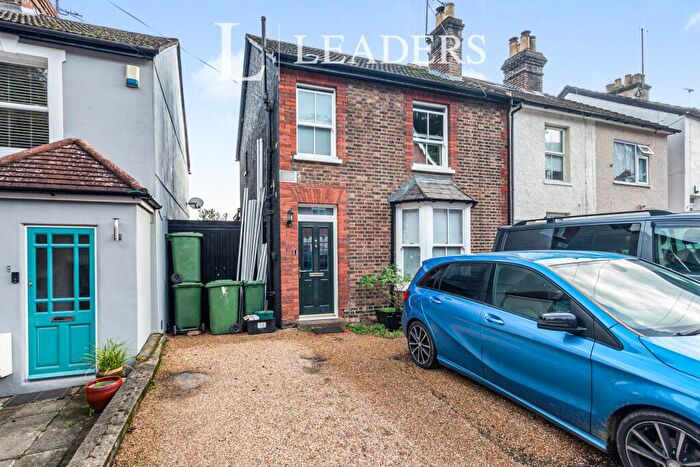 2 Bedroom Terraced House To Rent In Garlands Road, Redhill, RH1