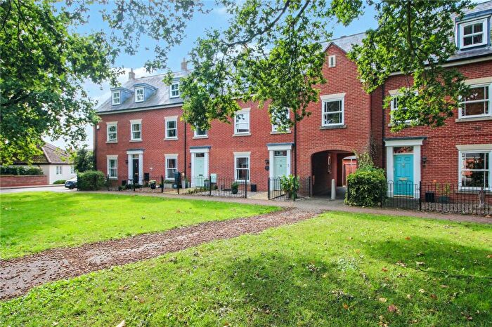 3 Bedroom Town House For Sale In Blackthorn Way, Poringland, Norwich, Norfolk, NR14