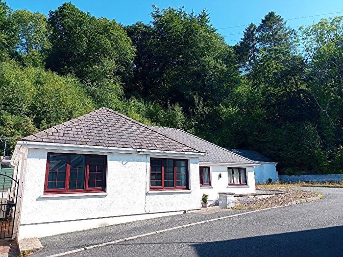 3 Bedroom Detached Bungalow For Sale In Carmarthen Road, Newcastle Emlyn, Carmarthenshire, SA38