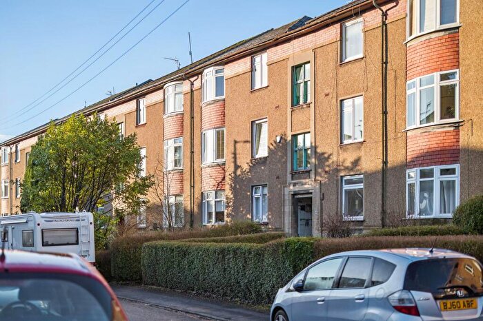 3 Bedroom Flat For Sale In Penrith Drive, Kelvindale, G12