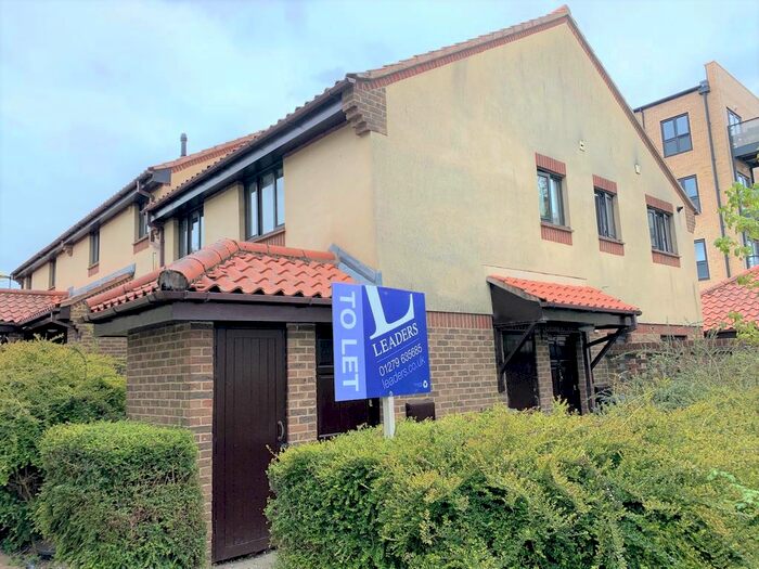 2 Bedroom Flat To Rent In The Briars, Harlow, CM18