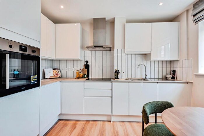 3 Bedroom Terraced Bungalow For Sale In Oakfield, Swindon, SN3