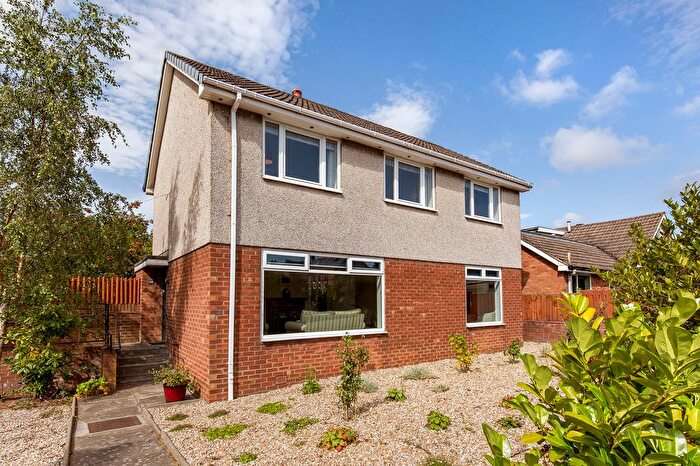 3 Bedroom Detached House For Sale In Drum Brae North, Edinburgh, EH4