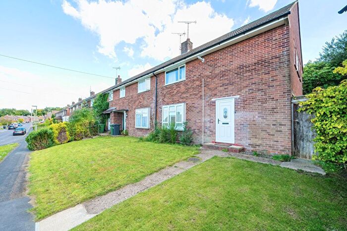 3 Bedroom End Of Terrace House For Sale In Shepherds Road, Winchester, SO23