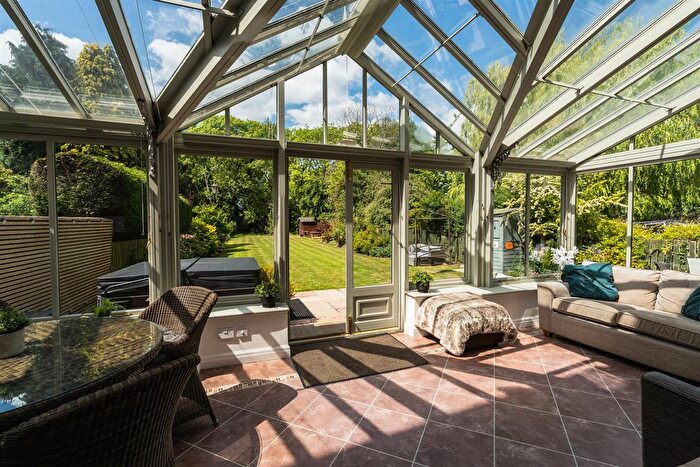 4 Bedroom Property For Sale In Manor Road, Wales, S26