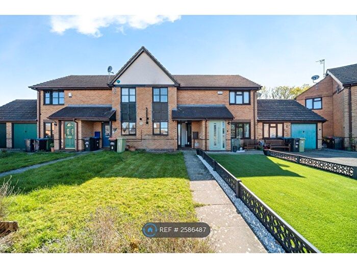 2 Bedroom Terraced House To Rent In St Govans Close, Milton Keynes, MK4