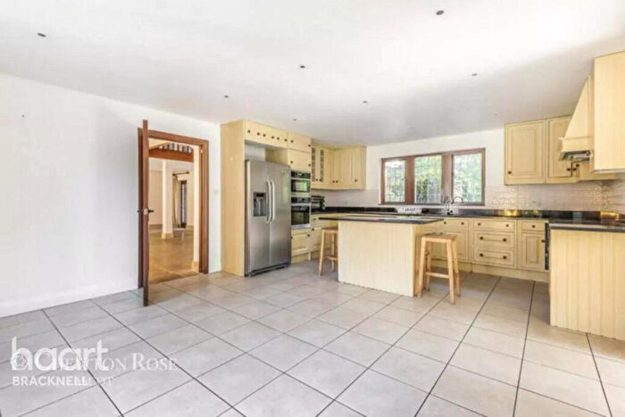 4 Bedroom Detached House To Rent In Winkfield Road, Ascot, SL5