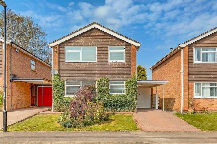 3 Bedroom Detached House To Rent In Allesley Croft, Coventry, CV5