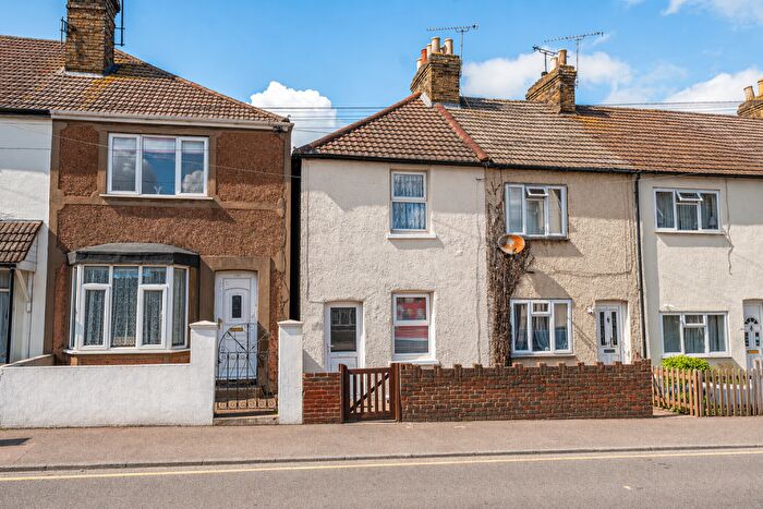 3 Bedroom End Of Terrace House For Sale In Chain-free Victorian Charm, Sq Ft And A West-facing Garden, Moments From Rainham Station And High Street., ME8