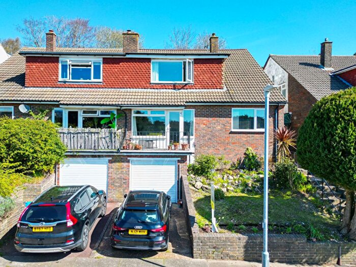 4 Bedroom Semi Detached House For Sale In Highbank, Brighton, BN1