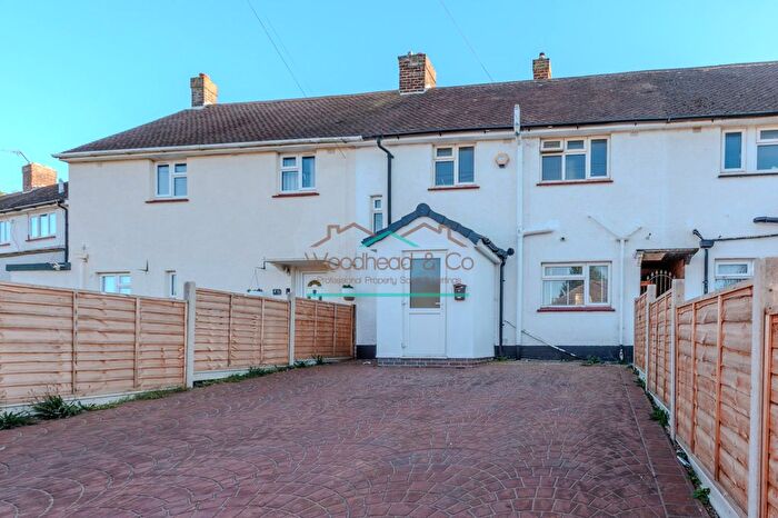 2 Bedroom Terraced House For Sale In Windmill Close, Wellingborough, NN8