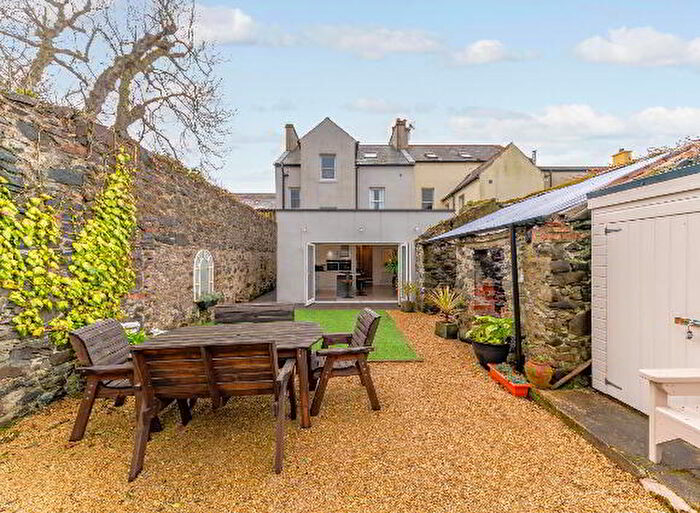 6 Bedroom End Of Terrace House For Sale In High Street, Donaghadee, BT21
