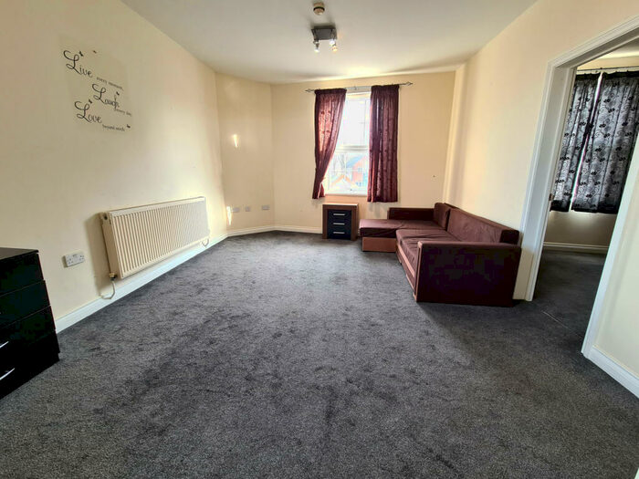 1 Bedroom Flat To Rent In Empire Court, Avon Street, Rugby, Warwickshire, CV21