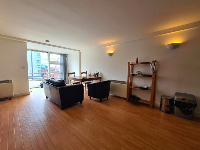2 Bedroom Apartment To Rent In , Whitworth Street West, Manchester, W3
