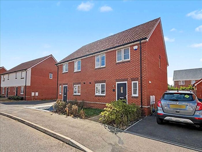 3 Bedroom Semi-Detached House For Sale In Barley Road, Kirby Cross, CO13