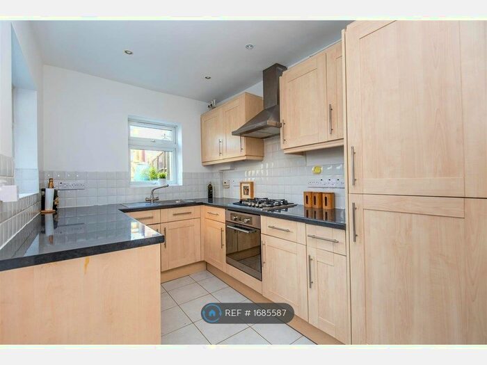 2 Bedroom Terraced House To Rent In London Road, Westerham, TN16