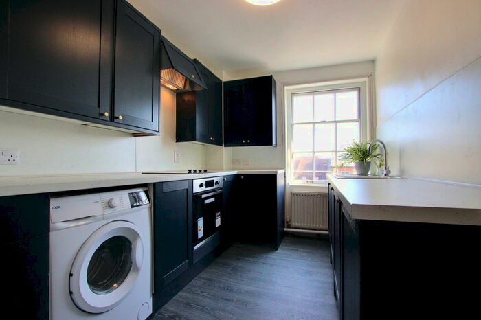 3 Bedroom Flat To Rent In Southampton Street, Reading, RG1