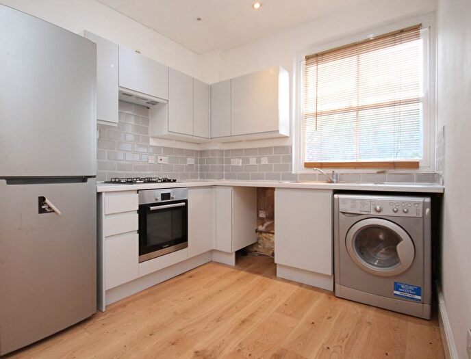 1 Bedroom Flat To Rent In St Augustines Road, Camden, NW1